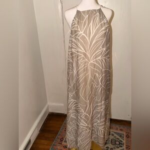 Bella Dahl Beige Leaf Pattern Maxi Dress
